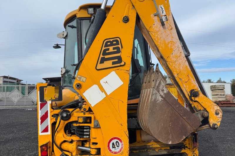 OmecoHub - Immagine JCB 4CX